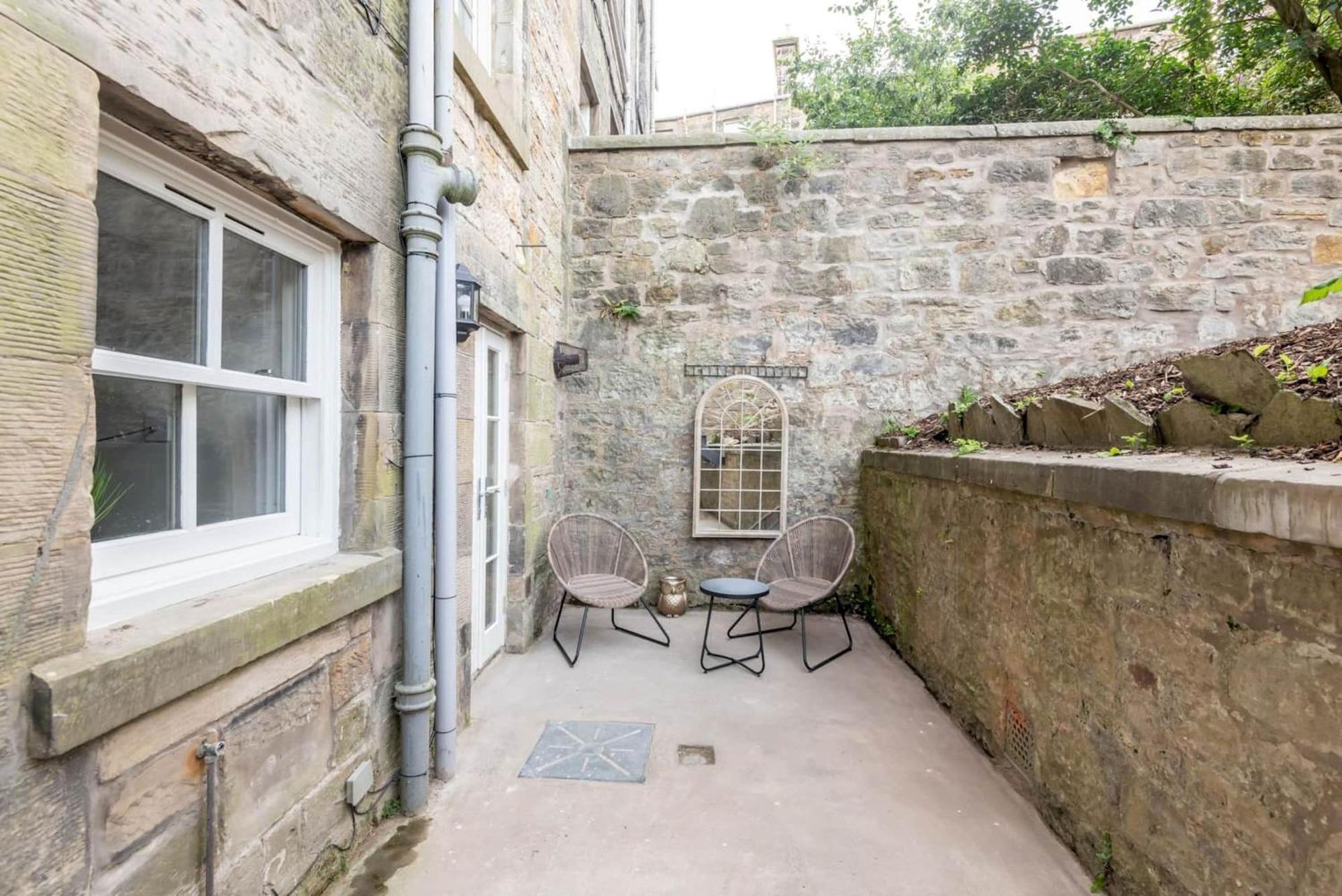 Skye Sands - Strathtyrum Patio Residence Сент-Ендрюс Екстер'єр фото